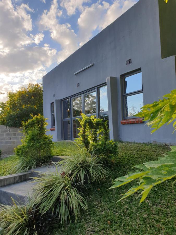 The Oasis Evergreen Lodge Choma Exterior photo